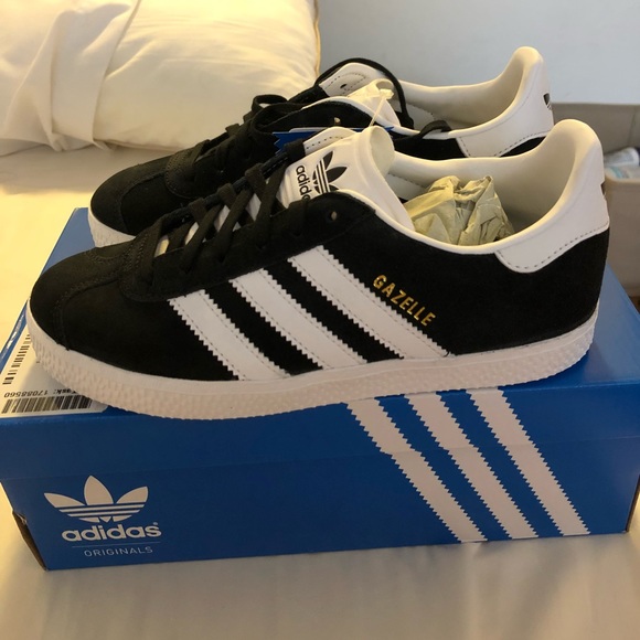 adidas gazelle size 2